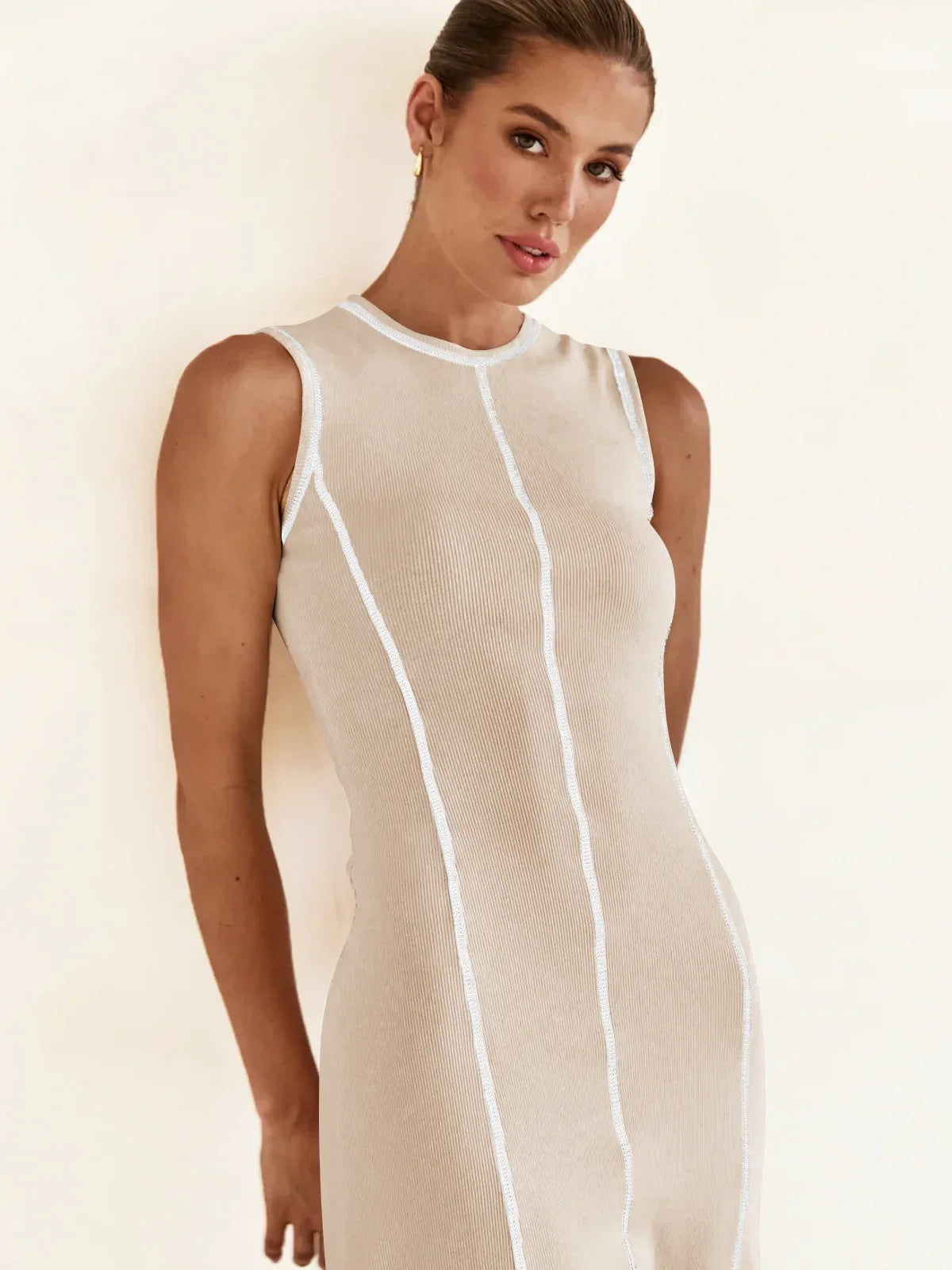 Vestido Midi de Malha Sem Mangas Modern Eleganza