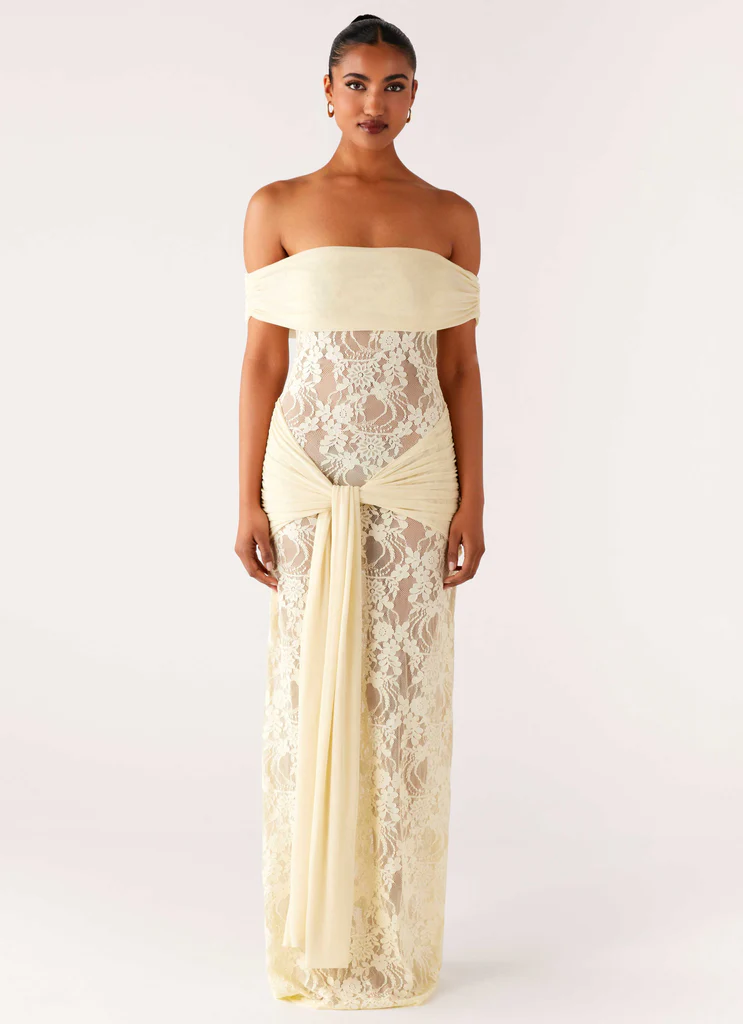 Vestido Ombro a Ombro Rendado Com Detalhe Pendurado Modern Gracie