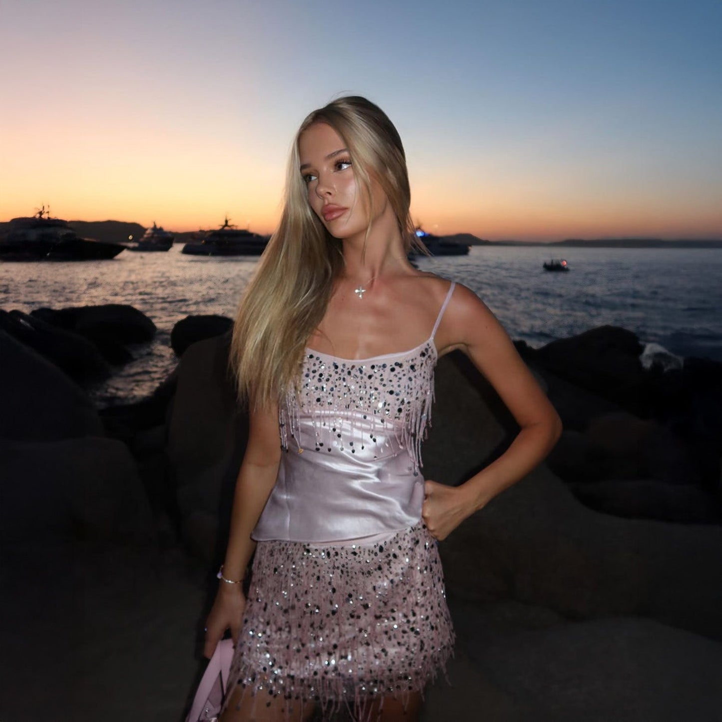 Conjunto Cetim e Paetê Rosa Modern Santorini